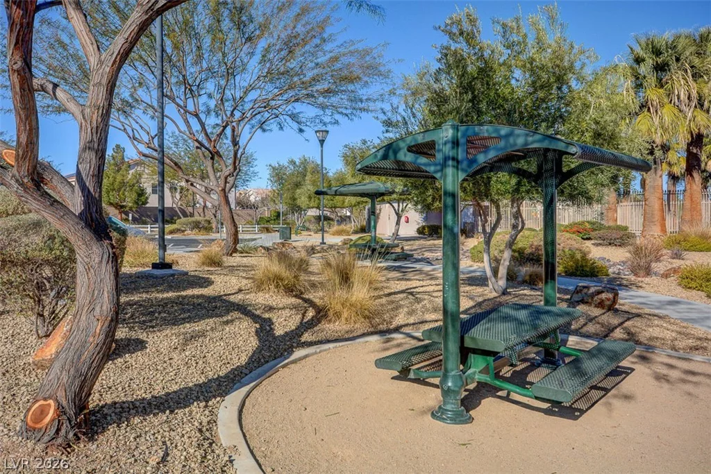 8830 Tomnitz, Las Vegas, NV 89178