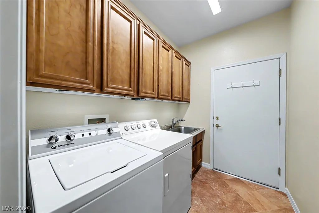 1936 Point Pleasant, Henderson, NV 89052