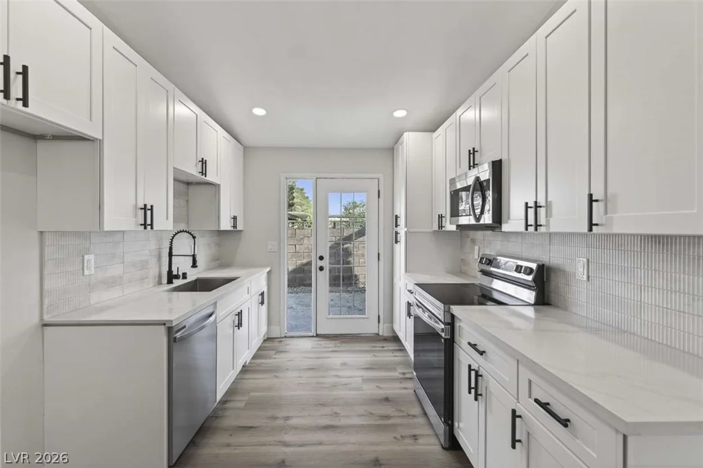 6529 Pinon Pine, Las Vegas, NV 89108