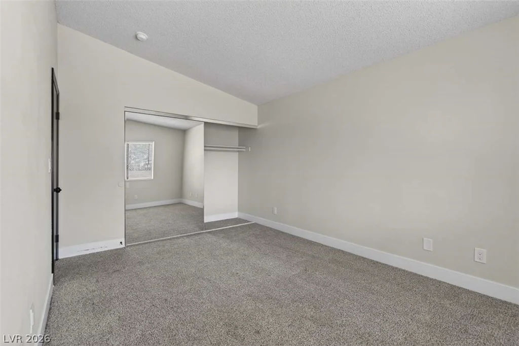 6529 Pinon Pine, Las Vegas, NV 89108