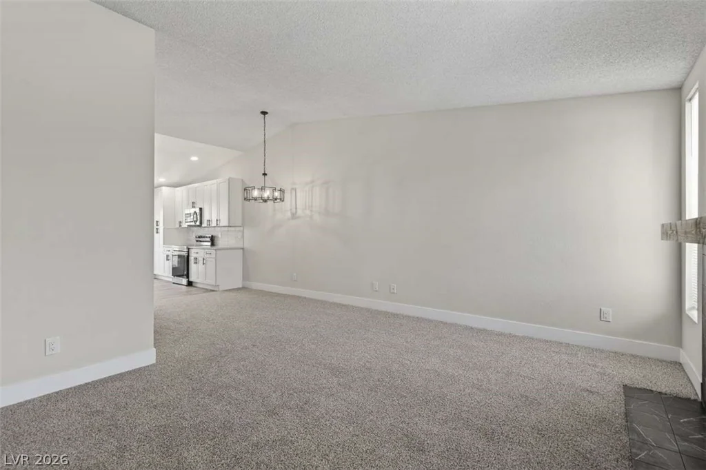 6529 Pinon Pine, Las Vegas, NV 89108