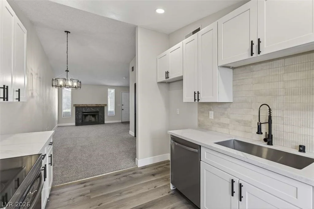 6529 Pinon Pine, Las Vegas, NV 89108