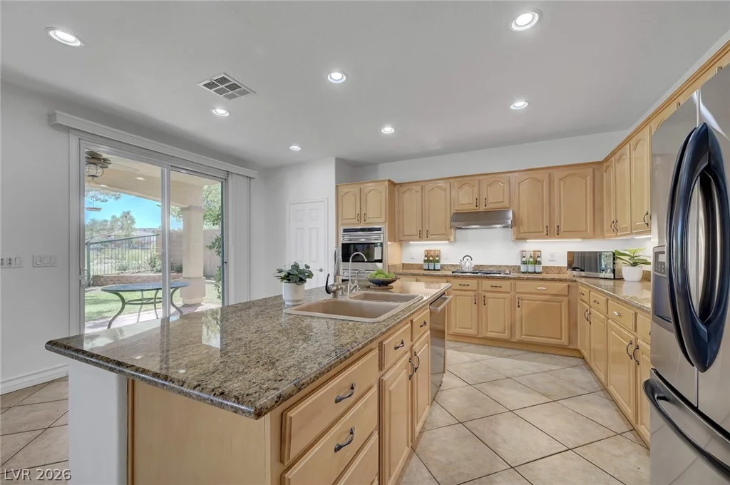 10757 Elk Lake, Las Vegas, NV 89144