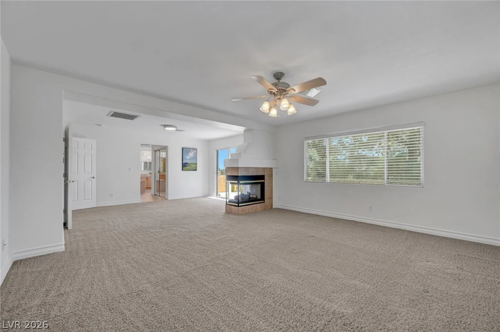 10757 Elk Lake, Las Vegas, NV 89144