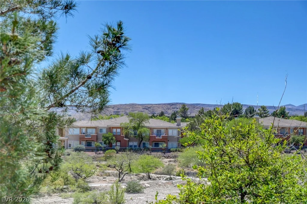 10757 Elk Lake, Las Vegas, NV 89144