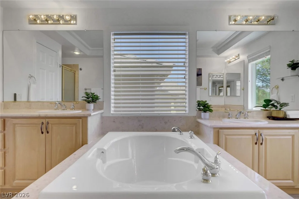10757 Elk Lake, Las Vegas, NV 89144