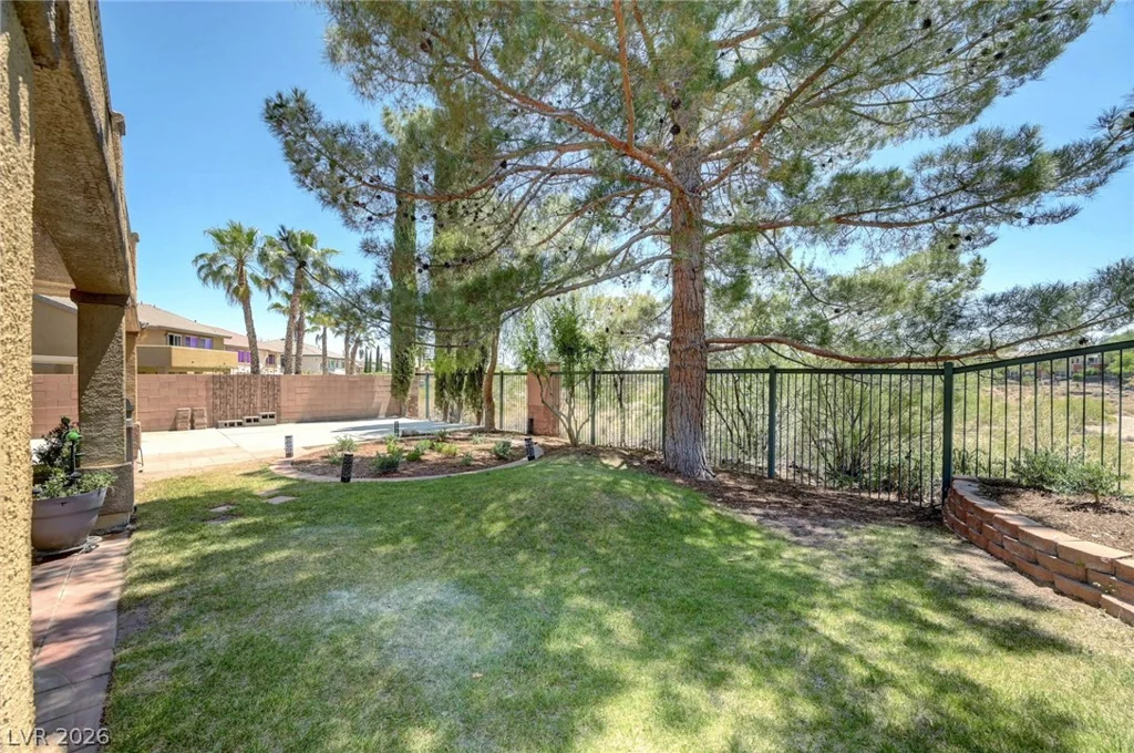 10757 Elk Lake, Las Vegas, NV 89144