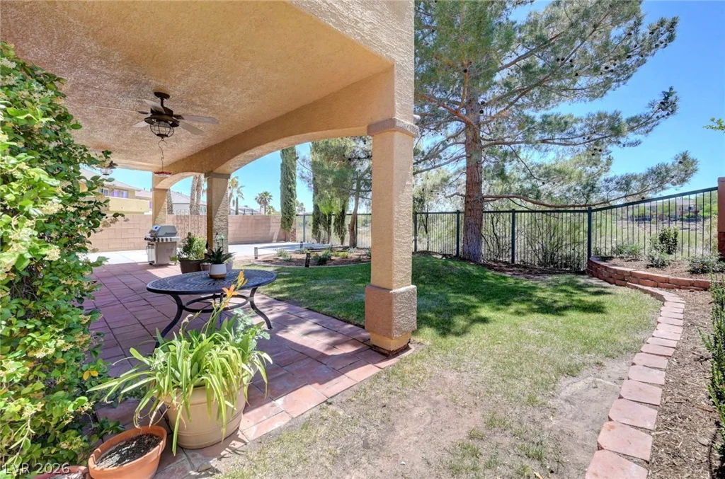 10757 Elk Lake, Las Vegas, NV 89144