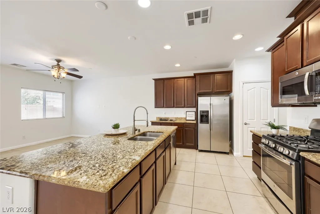 1116 Bobby Basin, Henderson, NV 89014