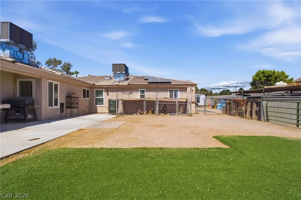 8350 Lori Marie, Las Vegas, NV 89149