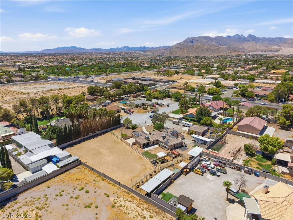 8350 Lori Marie, Las Vegas, NV 89149