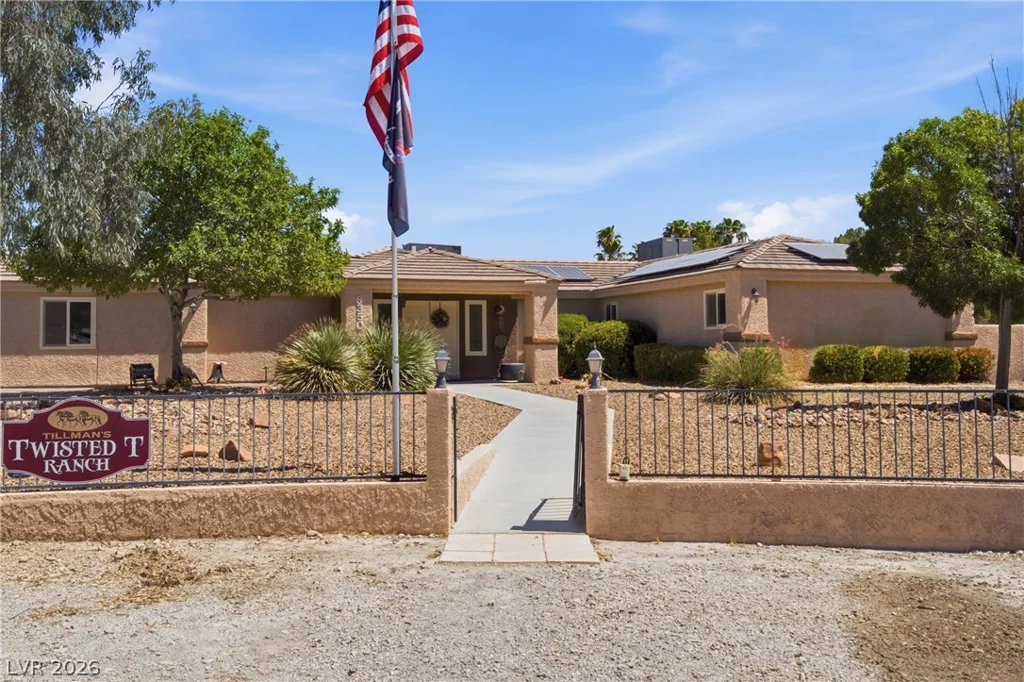 8350 Lori Marie, Las Vegas, NV 89149