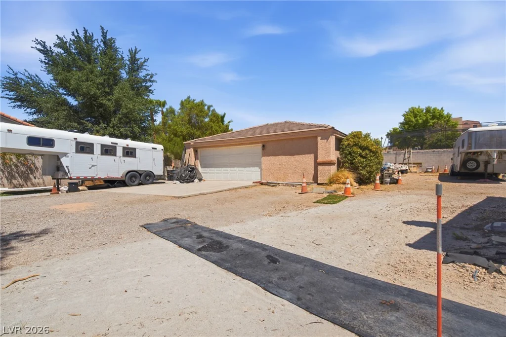 8350 Lori Marie, Las Vegas, NV 89149