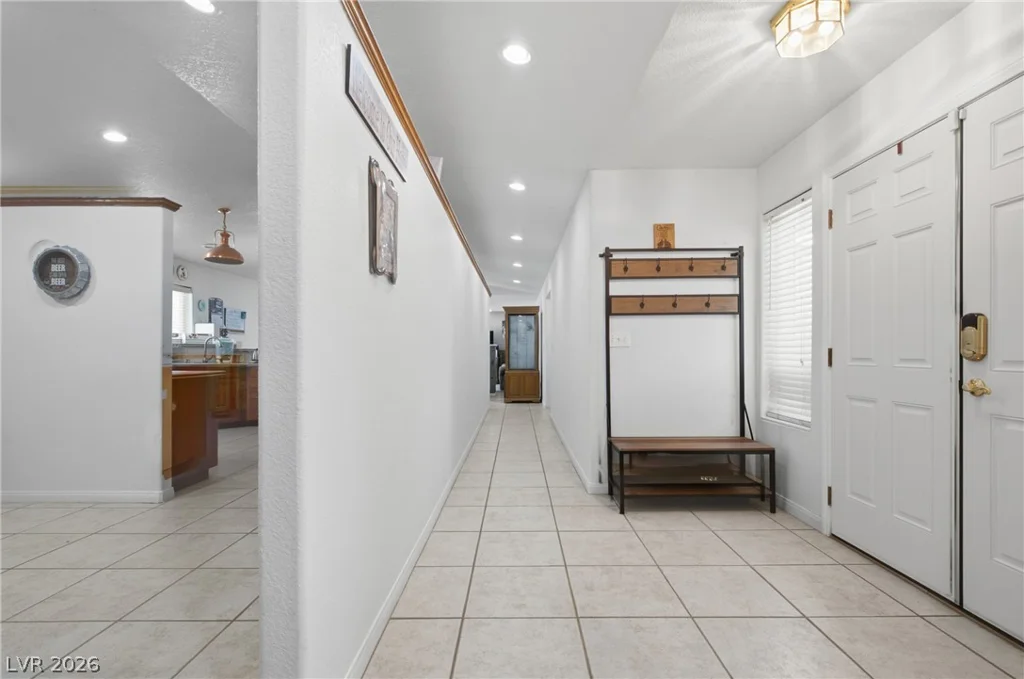 8350 Lori Marie, Las Vegas, NV 89149