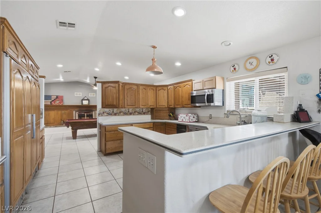8350 Lori Marie, Las Vegas, NV 89149