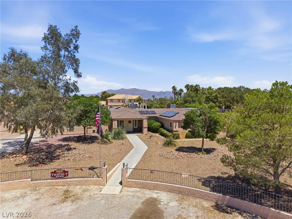 8350 Lori Marie, Las Vegas, NV 89149