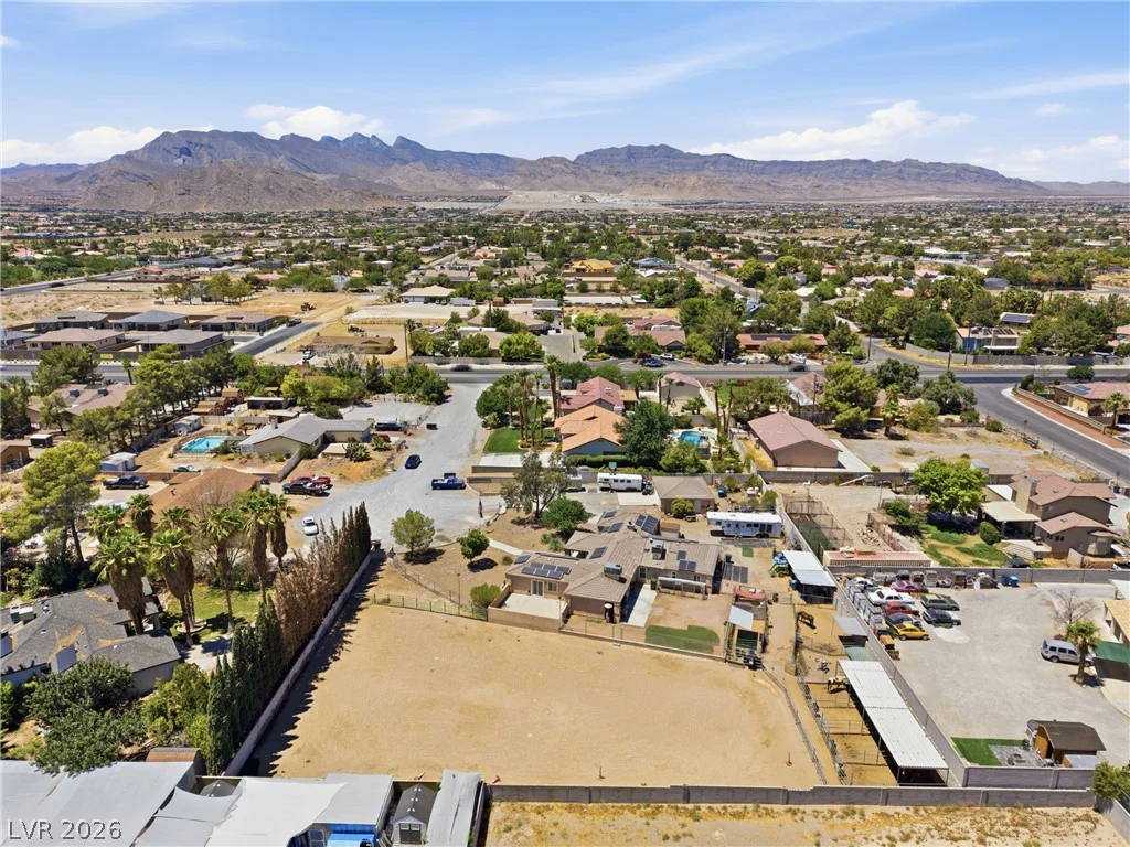 8350 Lori Marie, Las Vegas, NV 89149
