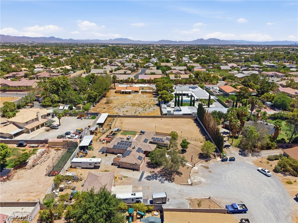 8350 Lori Marie, Las Vegas, NV 89149
