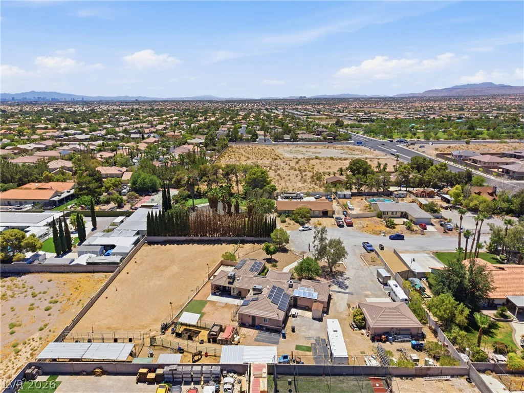 8350 Lori Marie, Las Vegas, NV 89149