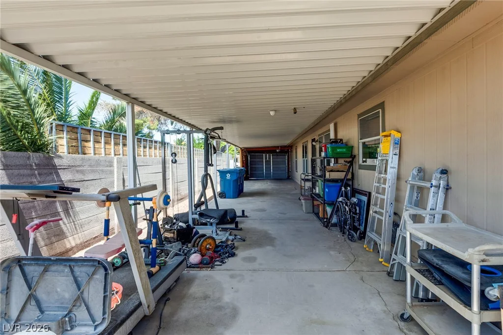 5423 Sir Richard, Las Vegas, NV 89110