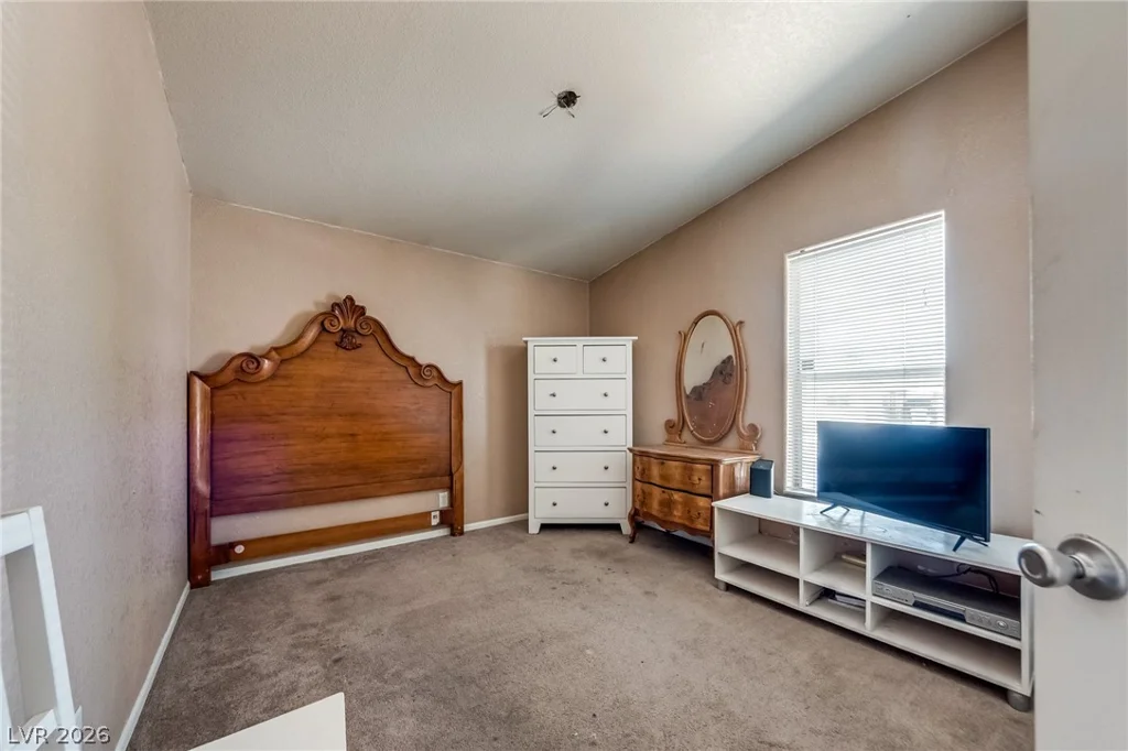 5423 Sir Richard, Las Vegas, NV 89110