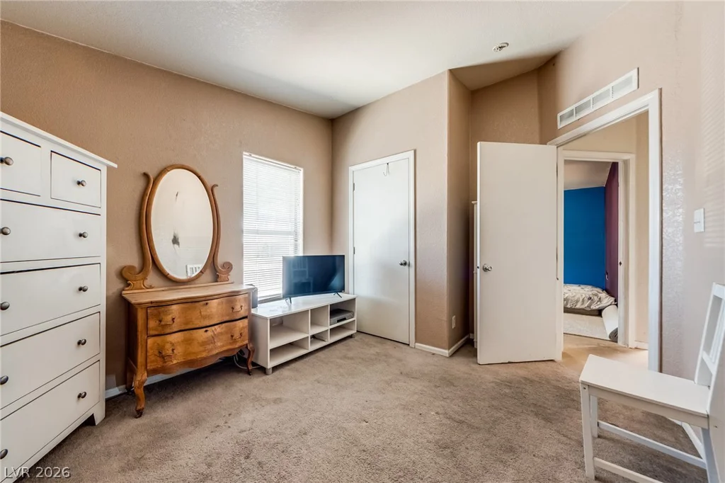 5423 Sir Richard, Las Vegas, NV 89110
