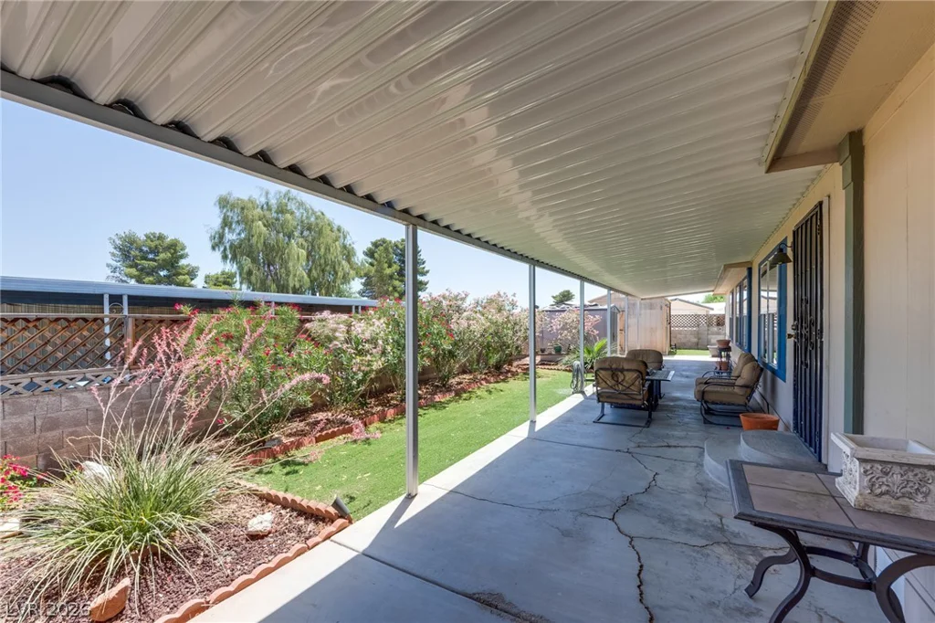 5423 Sir Richard, Las Vegas, NV 89110