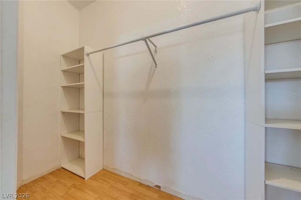 5423 Sir Richard, Las Vegas, NV 89110