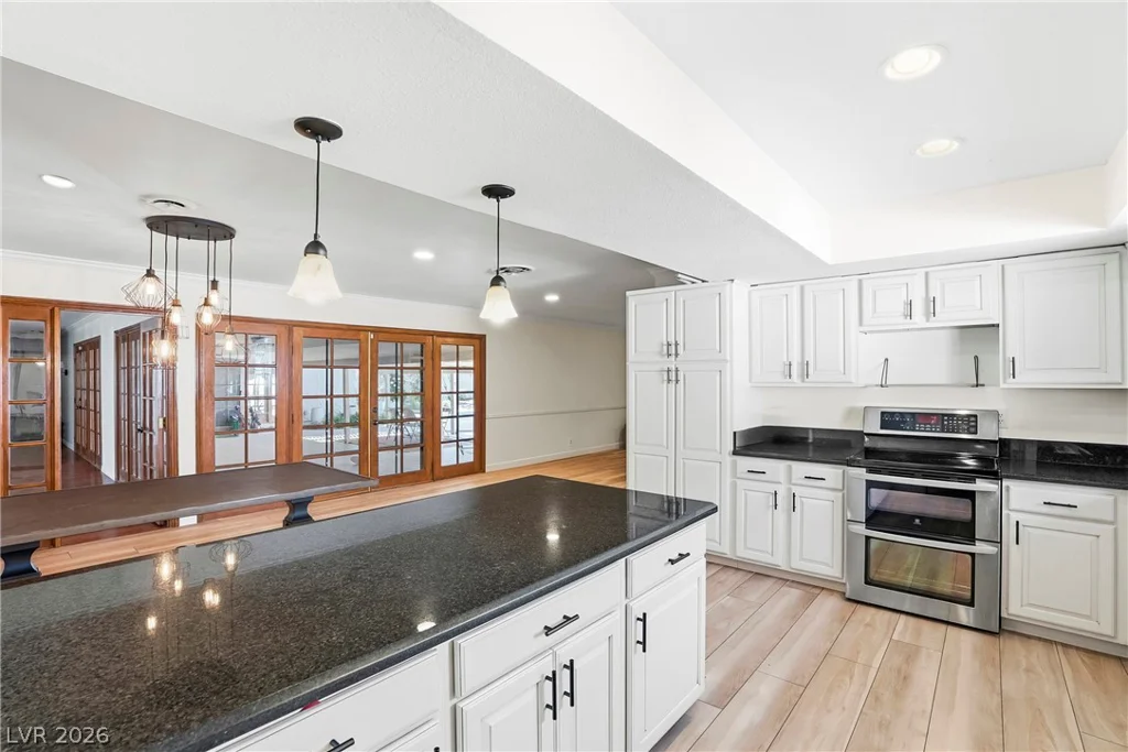 3689 Rosecrest, Las Vegas, NV 89121