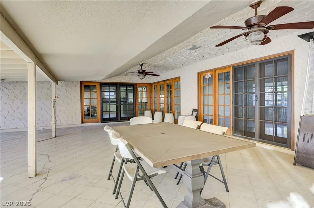 3689 Rosecrest, Las Vegas, NV 89121