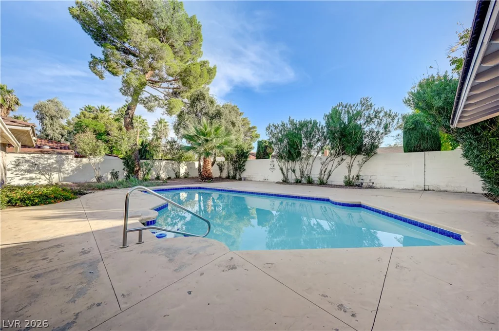 3689 Rosecrest, Las Vegas, NV 89121
