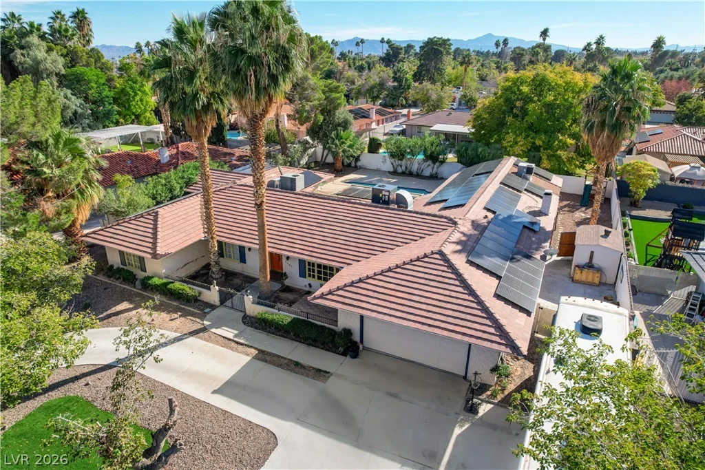 3689 Rosecrest, Las Vegas, NV 89121