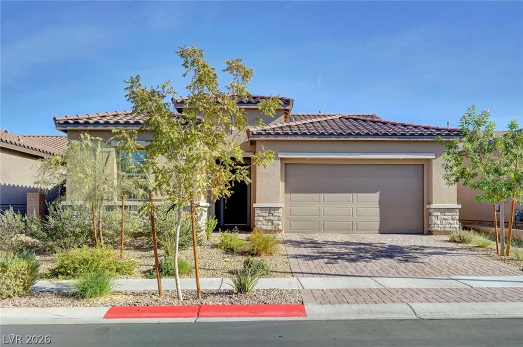 552 Comodo, Henderson, NV 89011