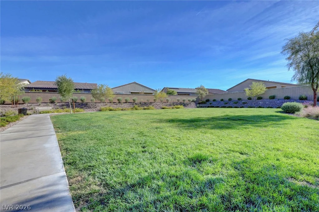 552 Comodo, Henderson, NV 89011