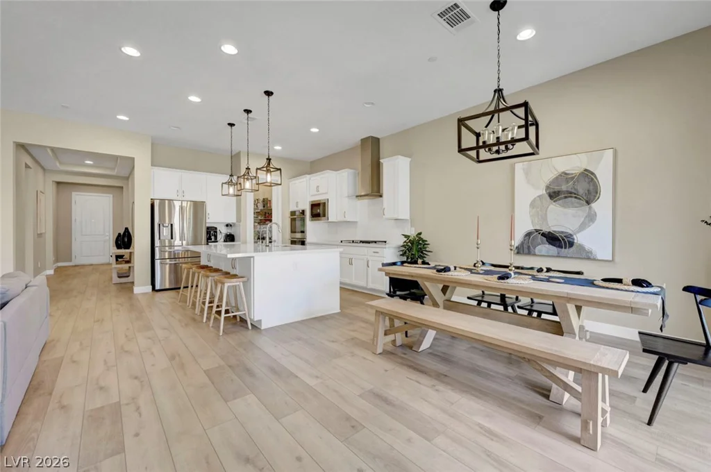 552 Comodo, Henderson, NV 89011