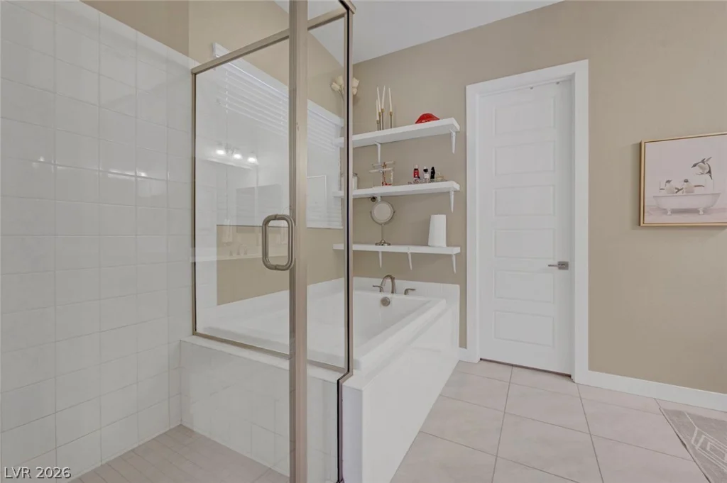 552 Comodo, Henderson, NV 89011