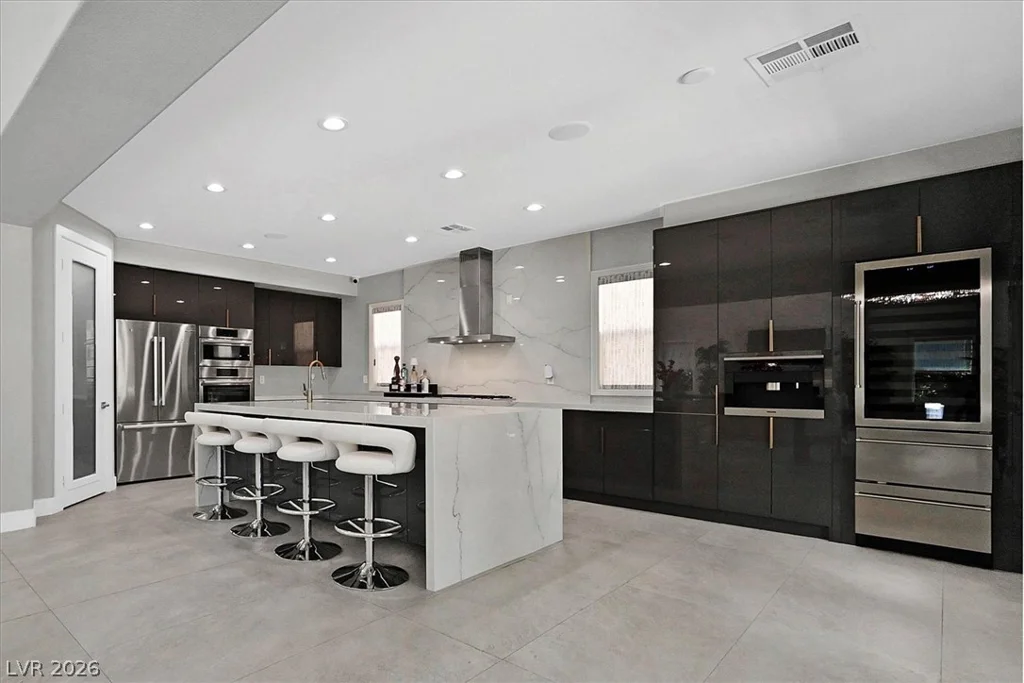 11828 WATERFORD CASTLE, Las Vegas, NV 89141