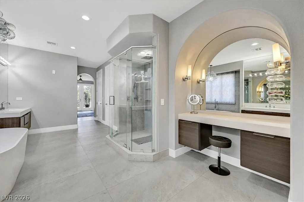 11828 WATERFORD CASTLE, Las Vegas, NV 89141