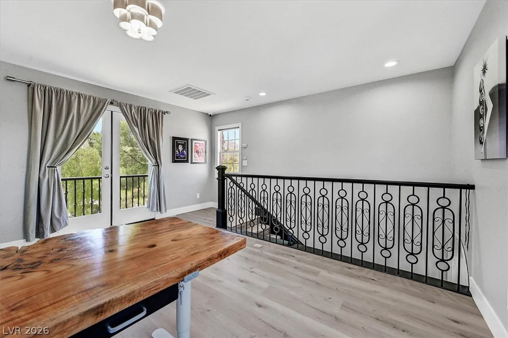 11828 WATERFORD CASTLE, Las Vegas, NV 89141