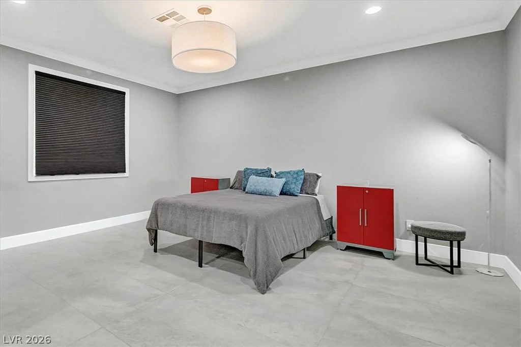 11828 WATERFORD CASTLE, Las Vegas, NV 89141