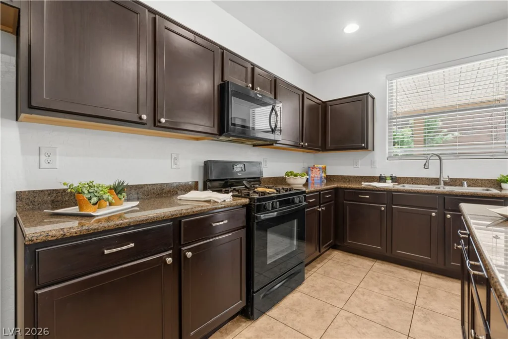 1049 Via Saint Andrea, Henderson, NV 89011