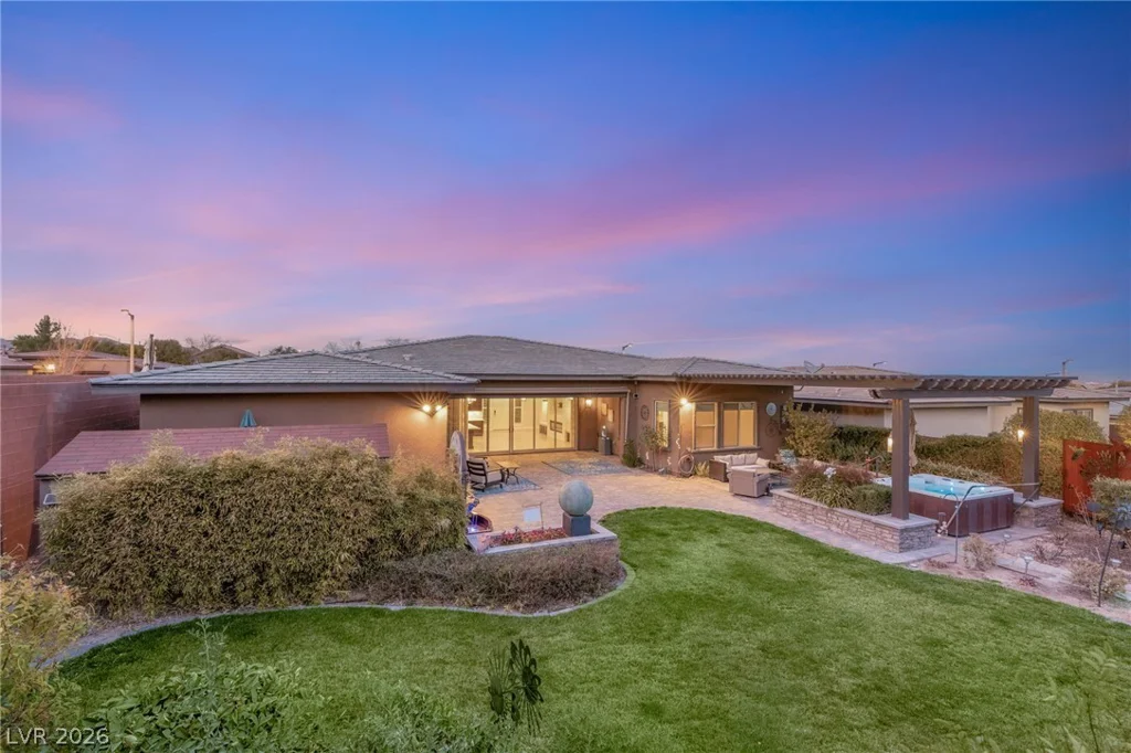 10179 Emerald Sunset, Las Vegas, NV 89148
