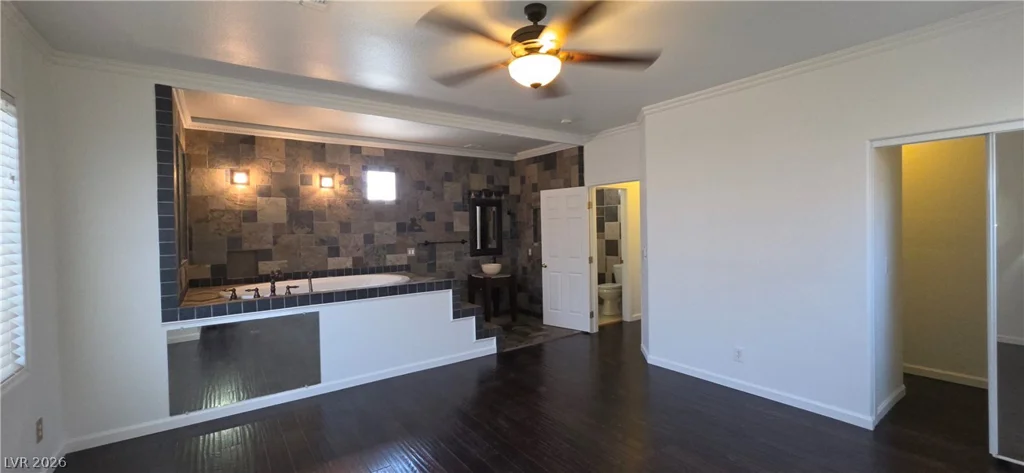 7006 Pacific Coast, Las Vegas, NV 89148