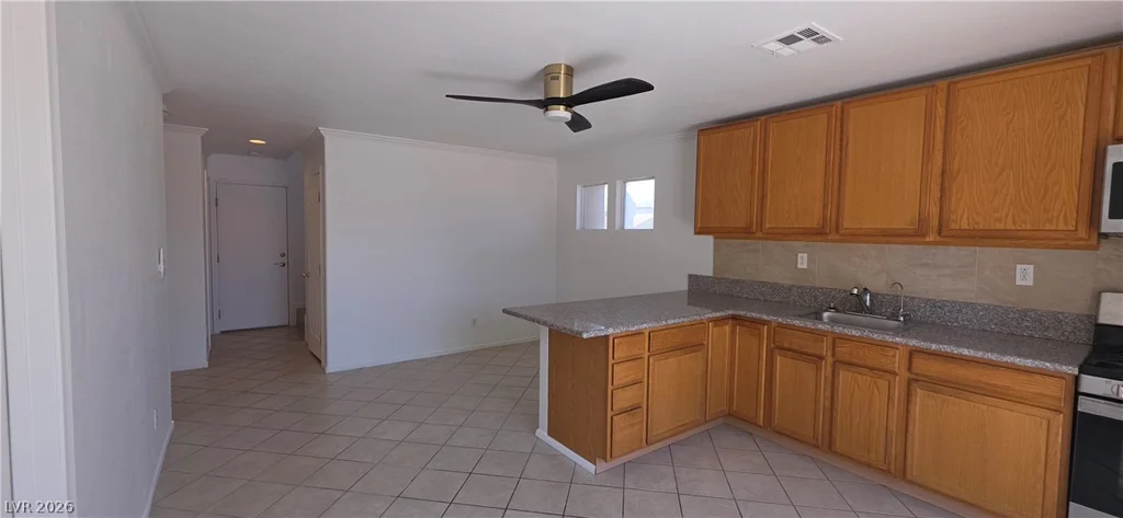 7006 Pacific Coast, Las Vegas, NV 89148