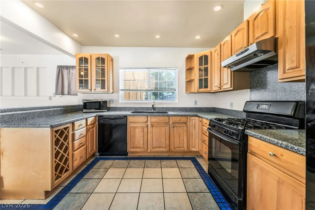 2100 Sundale, Las Vegas, NV 89102