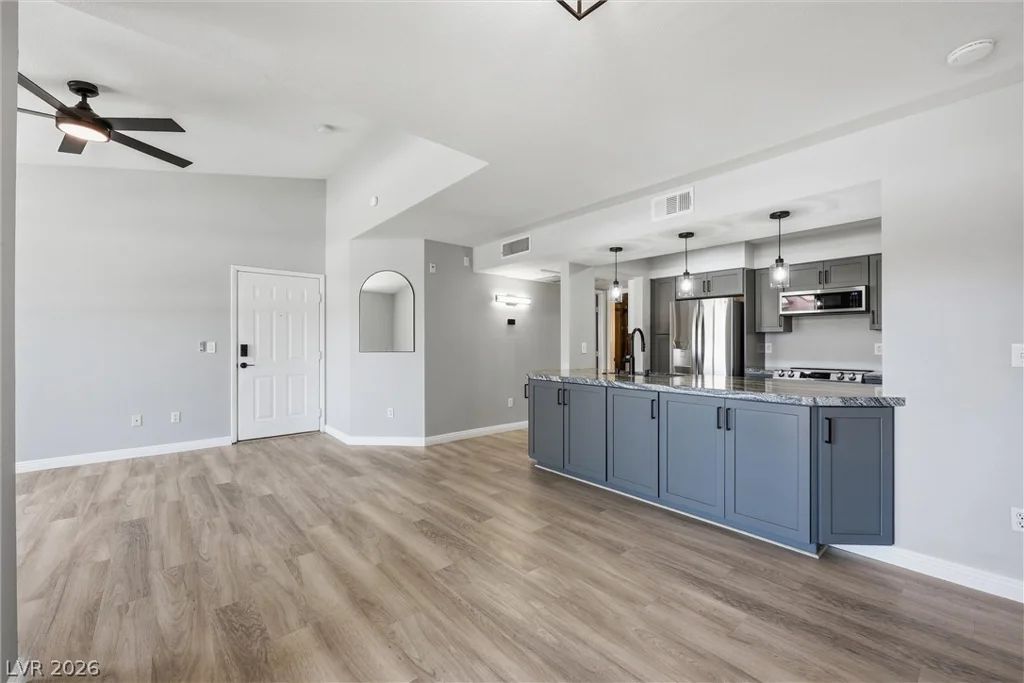 1150 Buffalo, Las Vegas, NV 89128
