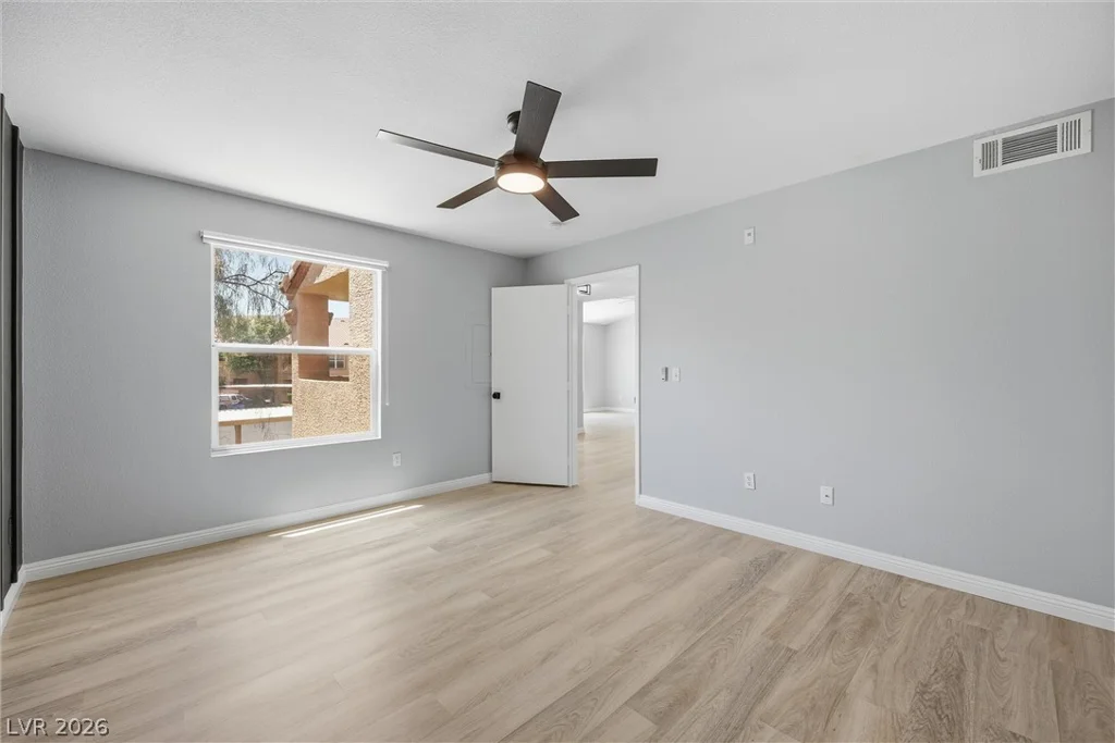 1150 Buffalo, Las Vegas, NV 89128