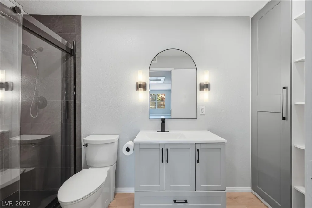 1150 Buffalo, Las Vegas, NV 89128