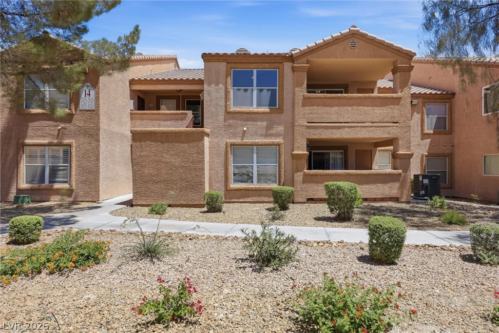1150 Buffalo, Las Vegas, NV 89128