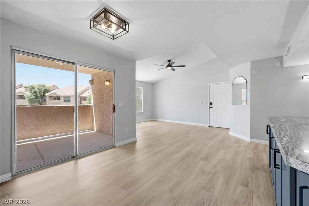 1150 Buffalo, Las Vegas, NV 89128